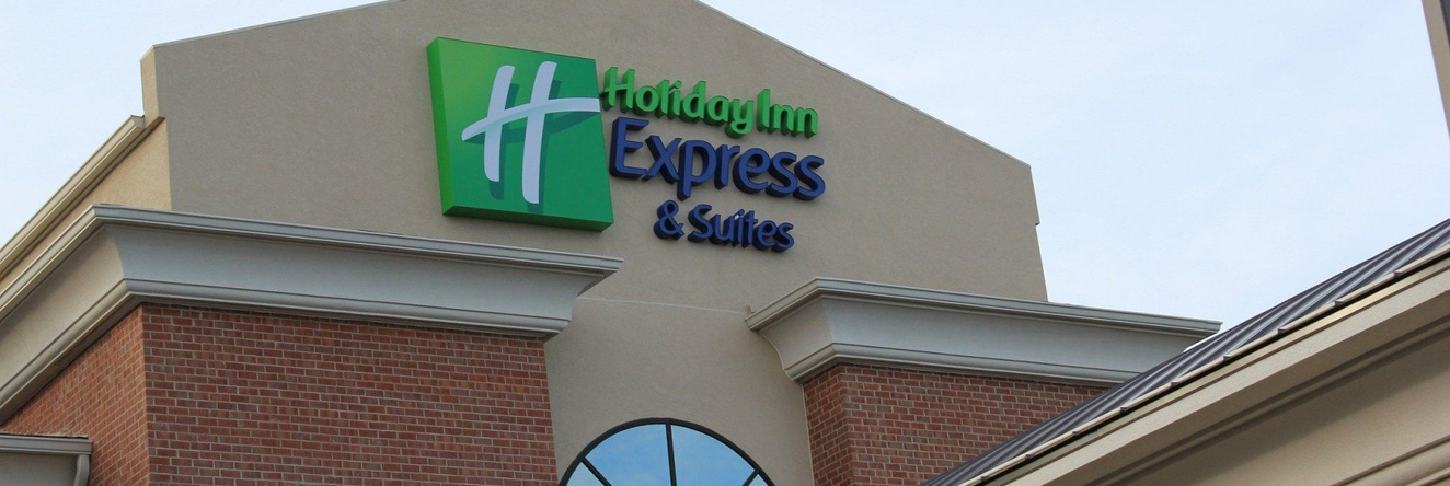 Holiday Inn Express Hotel & Suites Niles by IHG, 德瓦亚克 — 照片 1