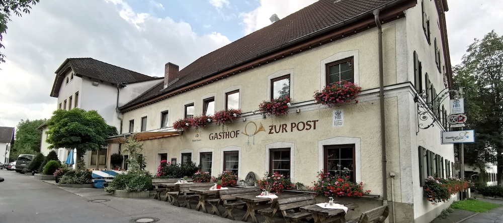 Zur Post Gasthof, 赖斯廷 — 照片 1