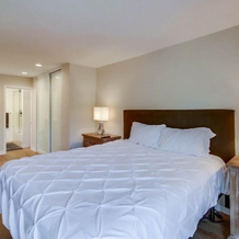 Luxury Ocean View Condo features Direct Access to Beach SBTC331 by RedAwning, Solana Beach — photo 3