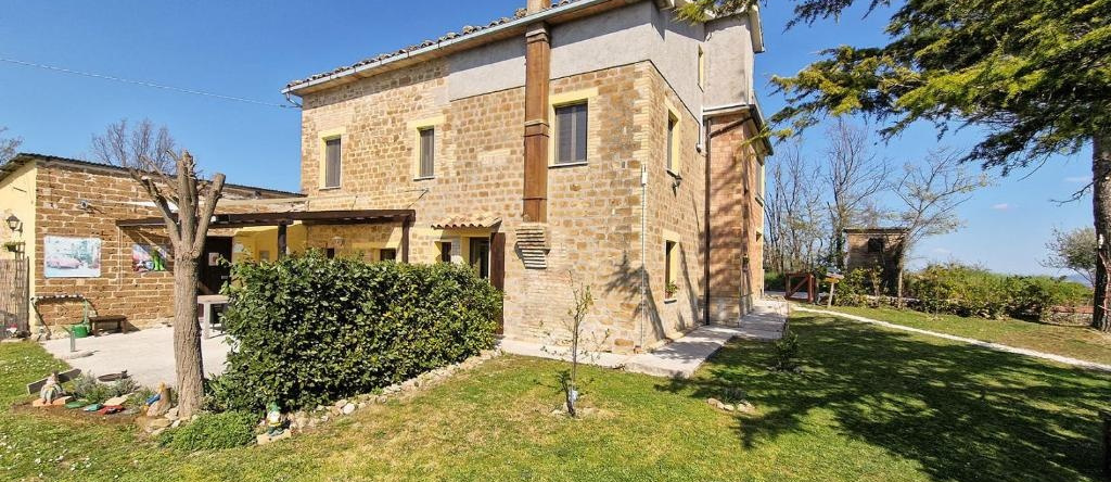 Villa Pilotti Country House, 彭纳圣乔瓦尼 — 照片 1
