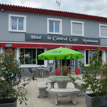 The Central Café, 勒泰什 — 照片 2