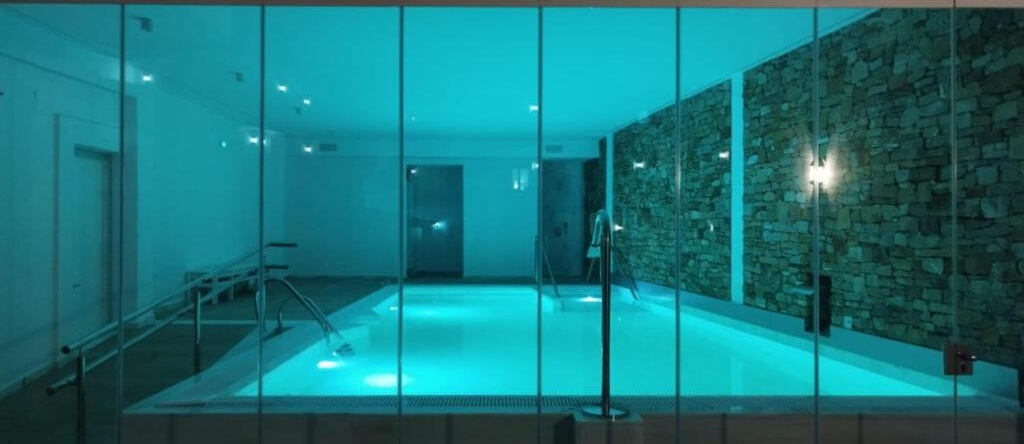 Hotel Doña Lola Zahara, 巴尔瓦特 — 照片 1