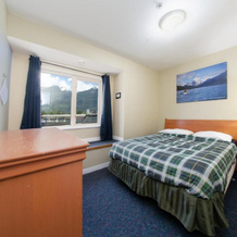 Squamish Adventure Inn, 斯阔米什 — 照片 3