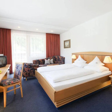 Hotel Valserhof, 里奥迪普斯泰里亚 — 照片 2