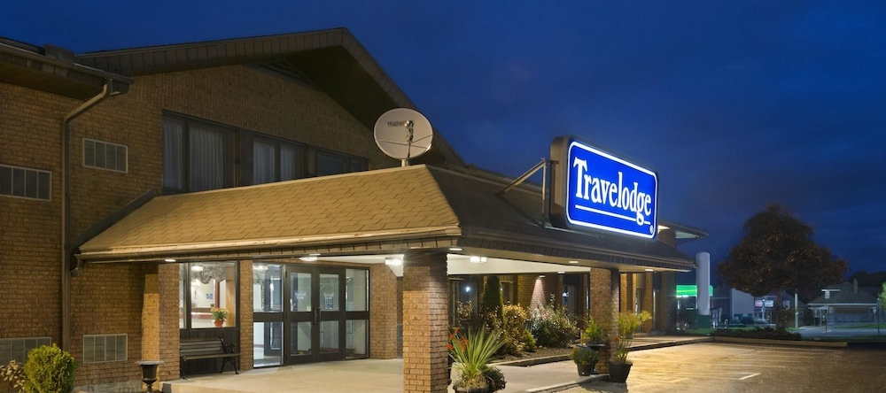 Travelodge Owen Sound On, Оуэн-Саунд — фото 1