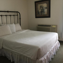 All Suites Inn Budget Host, Колледж-Парк — 照片 2