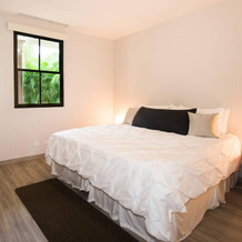 Chic Minimalist Condo with Swimming Pool, Hot Tub, and Beach Club Access, 萨迪纳尔 — 照片 3