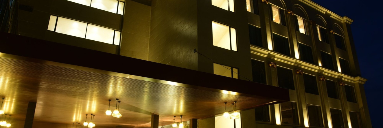 Lemon Tree Hotel Siliguri, Силигури — фото 1
