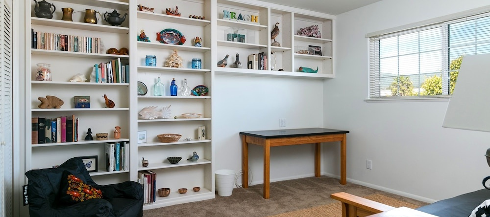 2142 Pierpont Home - 4 Br home by RedAwning, 文图拉 — 照片 1