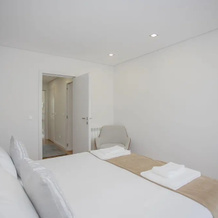 Liiiving-Luxury River View Apartment VII, 贡多马尔 — 照片 2