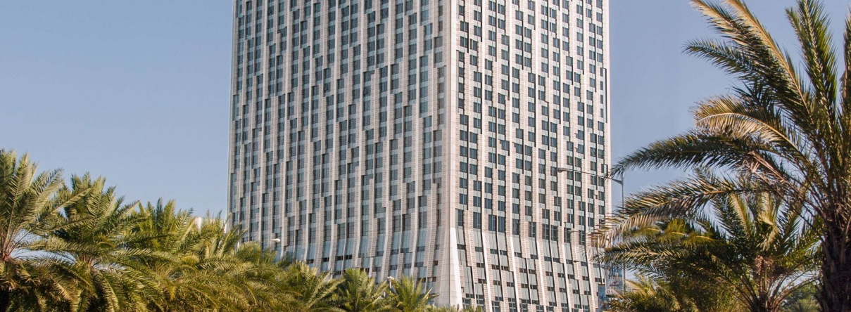 Quest Plus Filinvest City Manila, Мантинлупа — фото 1