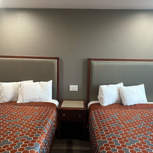 Royal Motel Tracy Llc, Tracy — photo 4
