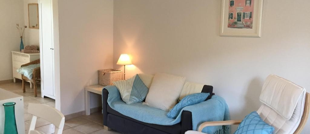 Flower Villas, Agios Georgios — photo 1
