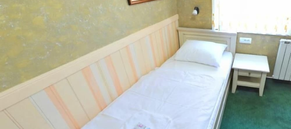 Motel Most, Любушки — фото 1