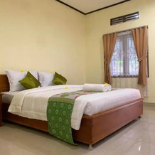 Green orry inn cafe & cottages, Tetebatu — photo 2