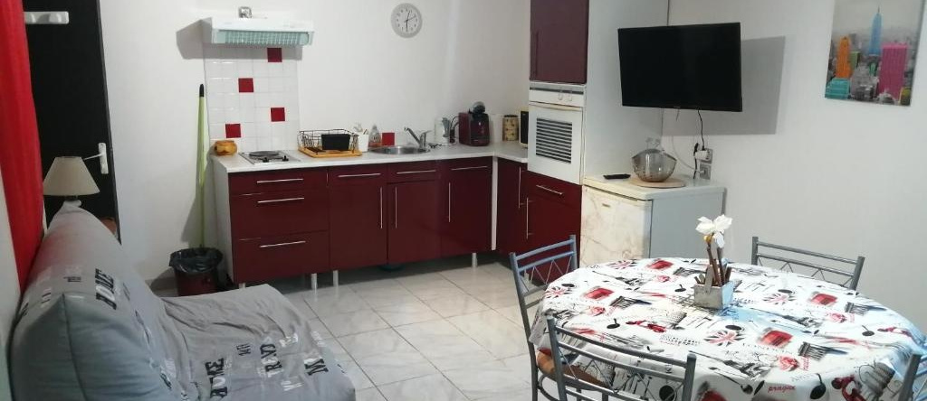 Appartement Dans Le Thouarsais, Туар — фото 1