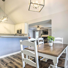 Welcoming Abode W/ Yard ~ 1 Mi To Dtwn Apex!, Апекс — фото 5