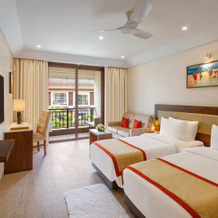 Sobit Sarovar Portico, 帕洛伦 — 照片 2