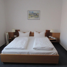 Ratsstube, 辛斯海姆 — 照片 4