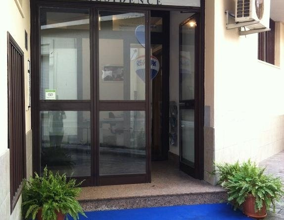 B&B Residence La Costa Viola, 巴尼亚拉卡拉布拉 — 照片 1
