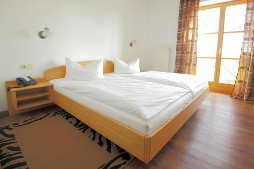Gasthof-Hotel Alt Fürstätt, Rosenheim — photo 1