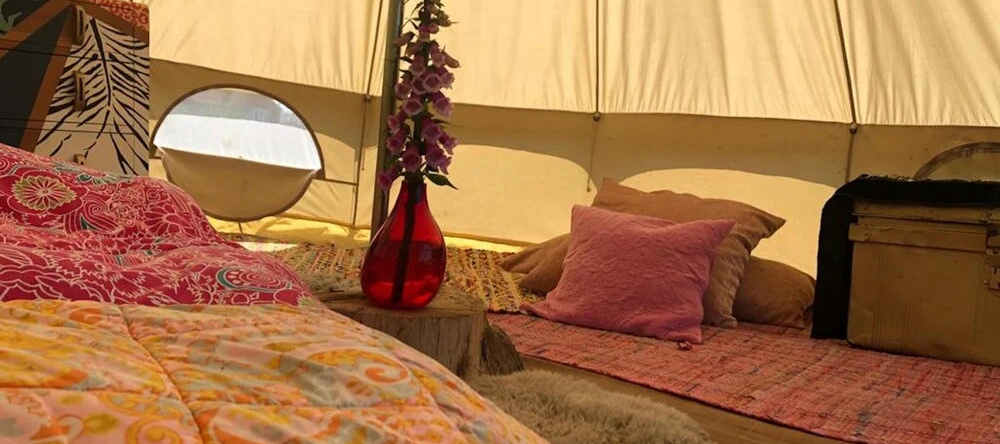 Foxglove Bell Tent in The Broads National Park, 萨尔豪斯 — 照片 1