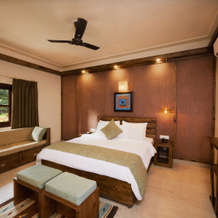 Aacorn Hideaway Resort & Spa, 奈尼塔尔 — 照片 3