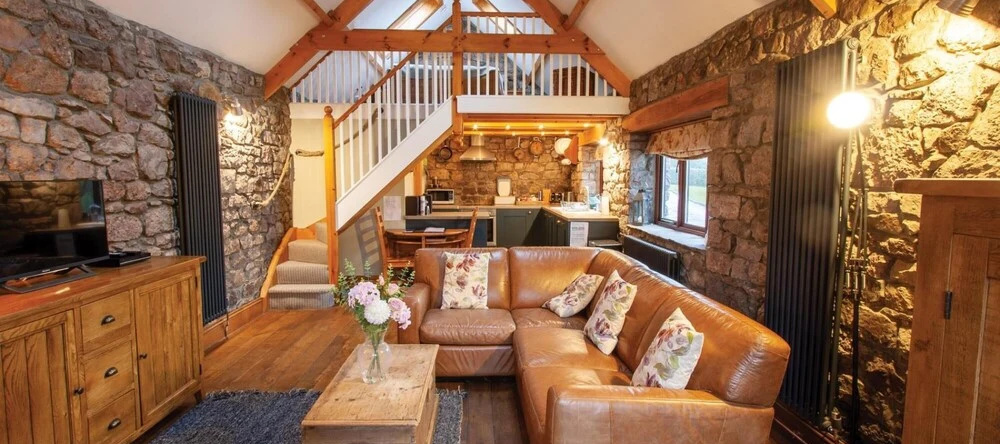 Hill End Barn - 1 Bed Barn Conversion - Llangennith, Pontardawe — photo 1