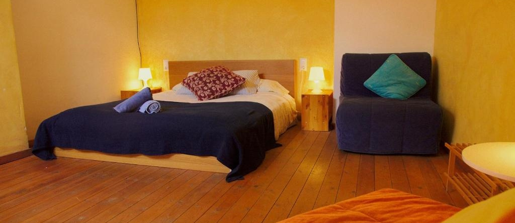 Apartamentos Turisticos Saltarel·Lo, 贝萨卢 — 照片 1