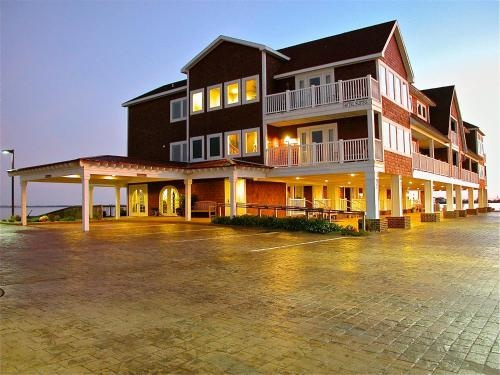 Oasis Suites Hotel, 纳格斯黑德 — 照片 1