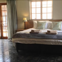 12 On Vaal Drive Guesthouse, Вереенигинг — фото 4