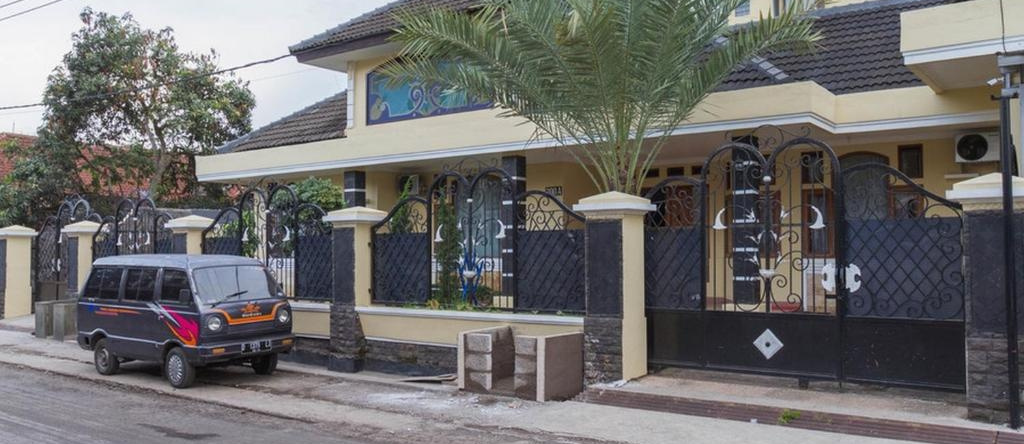 The Arsy Syariah Guest House, 打横 — 照片 1