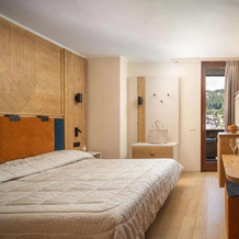 Hotel Splendid, 麦当娜迪坎皮利奥 — 照片 2