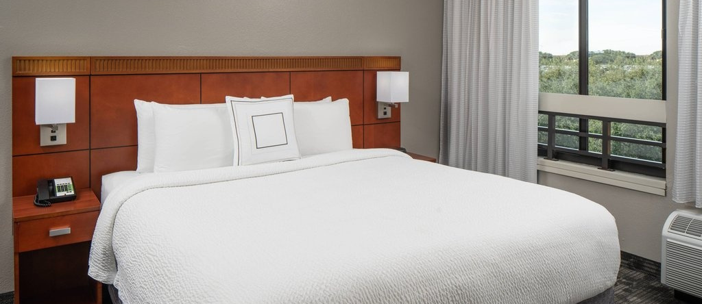 Sonesta Select Miami Lakes, Майами-Лейкс — фото 1