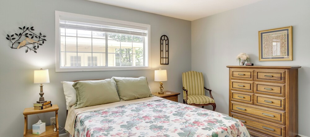 Cozy Shenandoah Home < 2 Mi to The Woodlands Mall!, 谢南多厄 — 照片 1