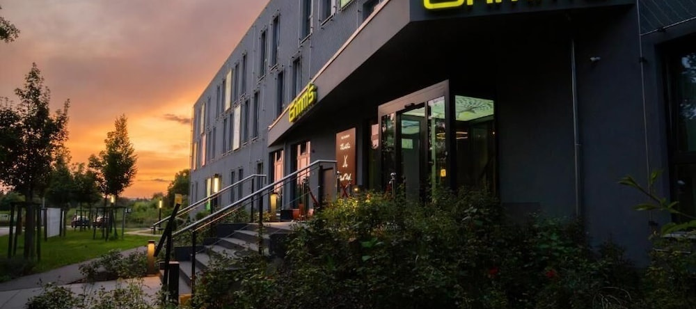 Grimms Hotel Berlin Potsdam, 泰尔托 — 照片 1