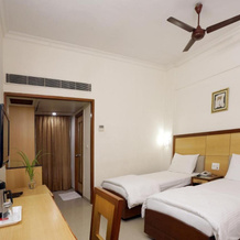 Hotel Geetha Regency, 贡图尔 — 照片 3