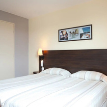 Hôtel Orly Superior, Ати-Мон — фото 3