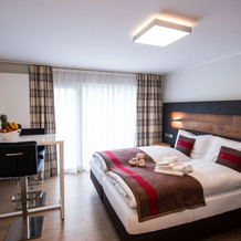 PREMIUM APARTMENTS at Monte Rosa, Taesch — photo 3