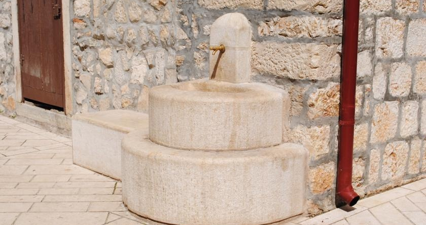 Rooms Piazzetta, Cres — photo 1