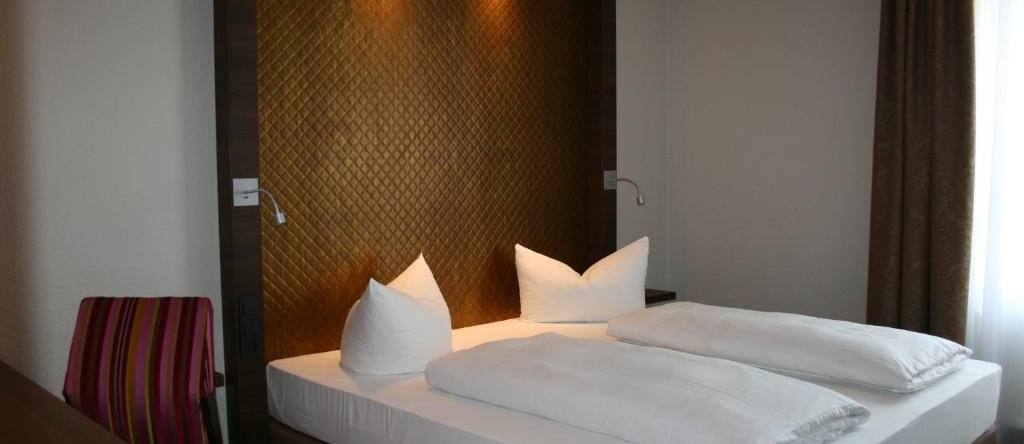 Hotel Parqeo Im A66, Gelnhausen — photo 1