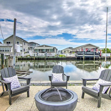 Fire Pit + Views: Canal-Front Fenwick Island Home, Селбивилль — фото 3