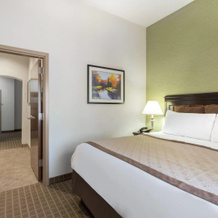 Hawthorn Extended Stay by Wyndham Kingsland, 金斯兰 — 照片 4