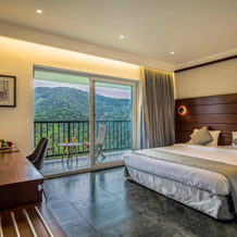 Pleasance Thekkady, Вагамон — фото 4