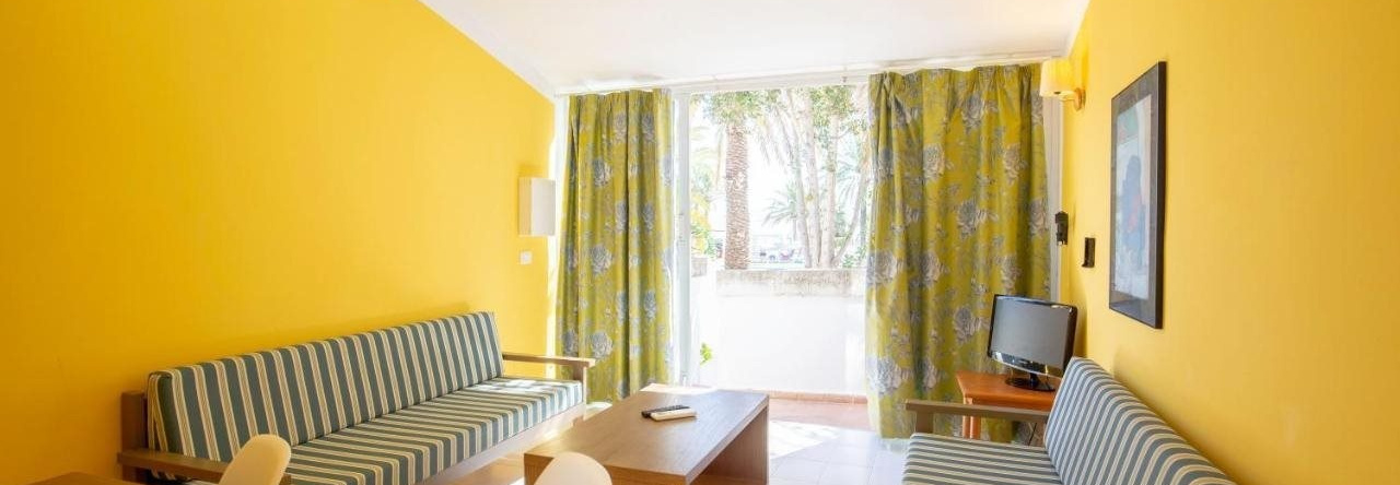 Apartamentos Vibra Blanc Cottage, 休达德亚 — 照片 1