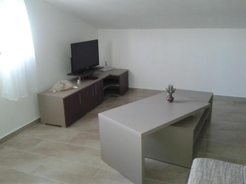 Apartment Tamaris, остров Силба — фото 1