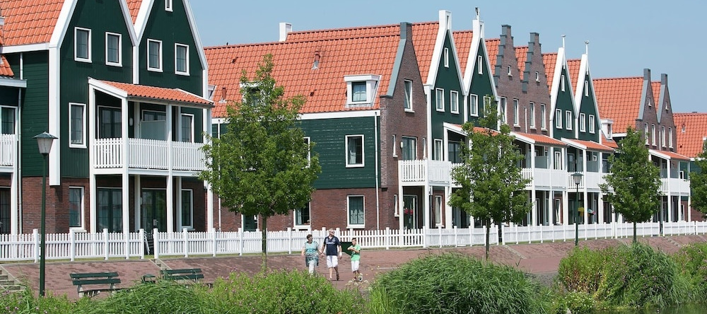 House In Volendam Near Marina, Волендам — фото 1