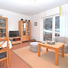 Bright Apartment With Private Balcony and use of Garden in the Weser Uplands, Nieheim — photo 3