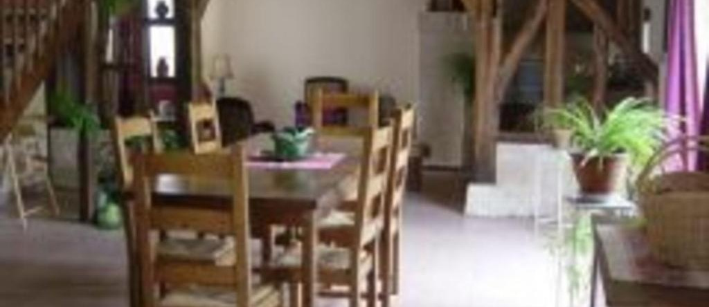 Gîte Vallières-les-Grandes, 4 pièces, 6 personnes - FR-1-491-116, 瓦利耶尔勒格朗 — 照片 1