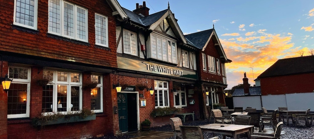 The White Hart, Элтон — фото 1